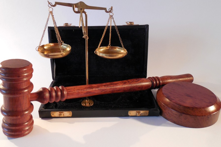 Csökkentették S. Ábel büntetését, amelyet a gyorséttermi lövöldözésért kapott