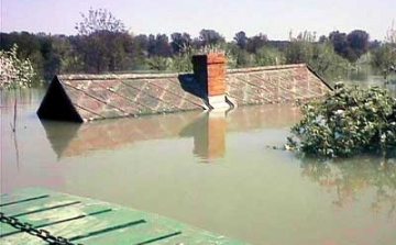 Másodfokú árvízvédelmi készültség az Ipolyon
