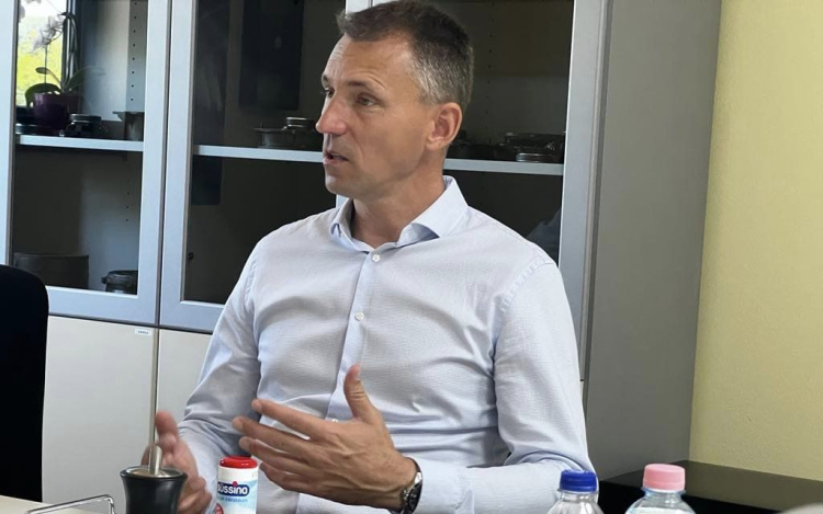 Kreicsi Bálint - SALGÓTARJÁN - VÁROSFEJLESZTÉSI PROGRAM - 3. Együttműködés