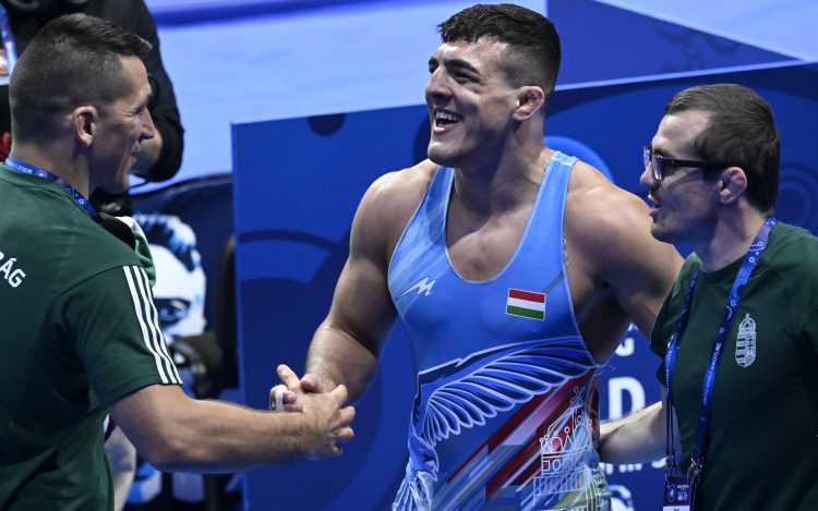 Birkózó-vb - Losonczi Dávid egy győzelemre a kvótától, Váncza nem jutott nyolc közé.