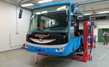 A GTKB Ganz Transelektro Közlekedési Berendezéseket Gyártó Kft. fejleszti buszgyártási képességét.