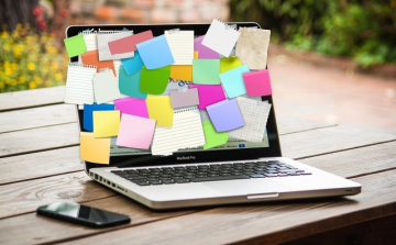 NAPONTA HASZNÁLJUK, MÉGSEM TUDJUK, hogy ki találta fel a Post-it-et?