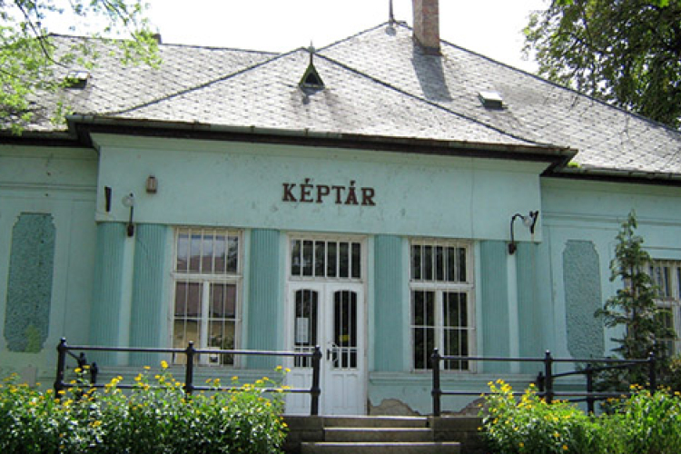 Majális keretében adják át a Jánossy Képtárat és a Palóc Színpadot Balassagyarmaton