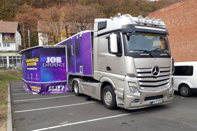 Szakmavilág-kamion járt Salgótarjánban