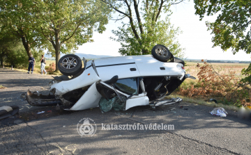 Halálos közúti baleset Szátok közelében.