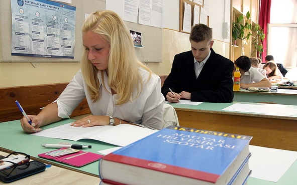 Közel kétezer diák érettségizik Nógrád megyében