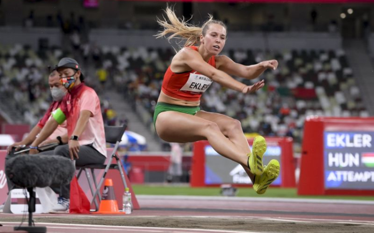 Para-atlétikai vb - Ekler Luca aranyérmes távolugrásban.