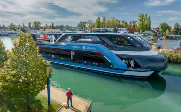 Nemzetközi dizájndíjakat nyertek a Bahart új hajói.