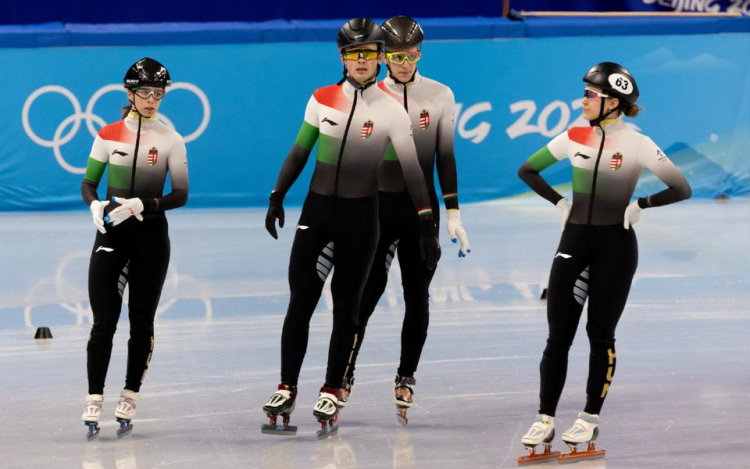  Rövidpályás gyorskorcsolya vk - Sziliczei-Német ismét 10. 1500 méteren, újra B döntős a női váltó.