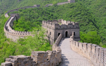 Építőmunkások súlyosan megrongálták a kínai Nagy Falat.