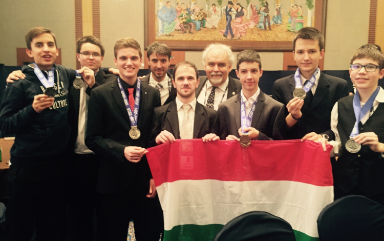 Eddigi legjobb eredményét érte el a magyar csapat a nemzetközi természettudományi olimpián!