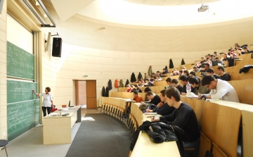 Műszaki felsőoktatási szakképzést indít az Óbudai Egyetem