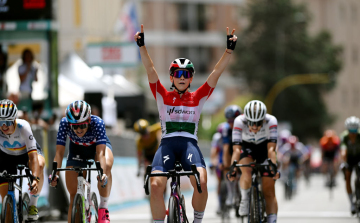 Női Giro d\'Italia - Vas Kata Blanka sprintbefutót nyert!