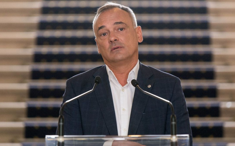 600 ezer forintos pénzbüntetést kapott az 