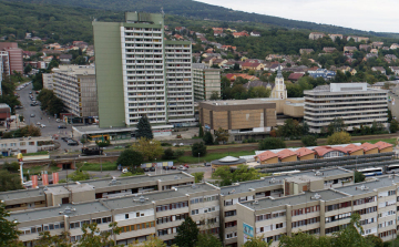 Egyetemi kurzus Salgótarjánról