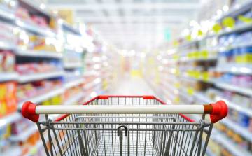 Zsigó Róbert: május második felében lesz döntés az árréscsökkentés fenntartásáról