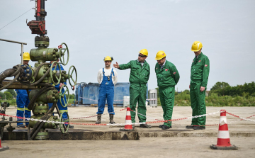 Ismét olajat talált a Mol Vecsésen.