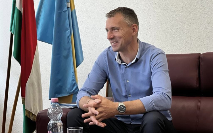 Kreicsi Bálint polgármesterjelölt - VÁROSFEJLESZTÉSI PROGRAM - 7. Határon átnyúló kapcsolatok