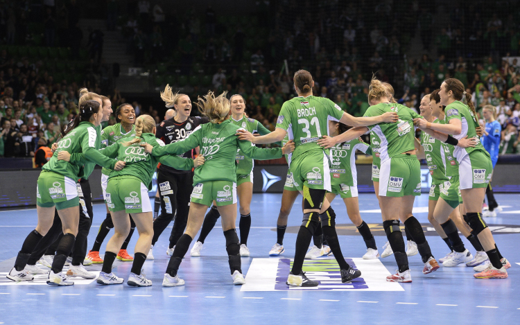  Női kézilabda BL - Nagyot fordított, veretlen maradt a Győr!