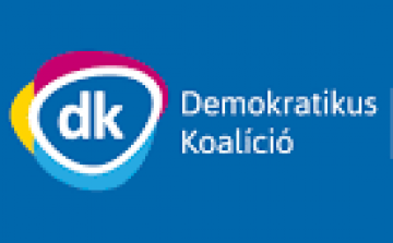 DK: ne adjanak újabb adókedvezményt a focistáknak!