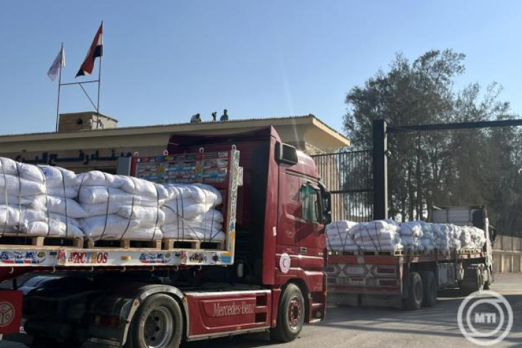 Izrael naponta tízórás humanitárius szünetet tart a Gázai övezetben