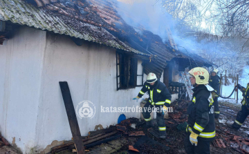 Mozgalmas hétvégén vannak túl vármegyénk tűzoltói!