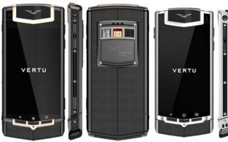 2,3 millióba kerül az androidos Vertu