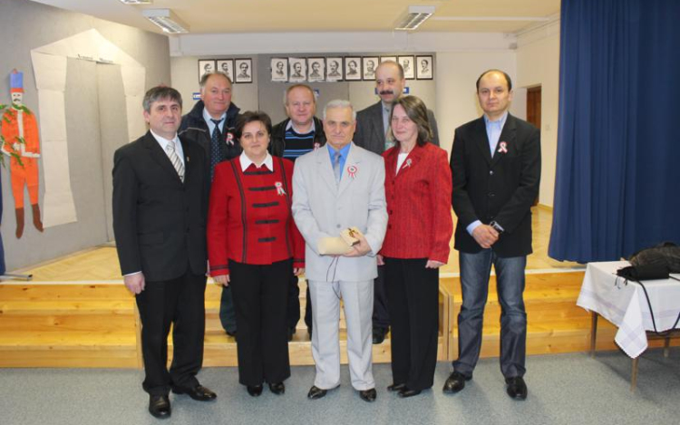 Díszpolgárt köszöntöttek és haranglábat avattak Varsányban