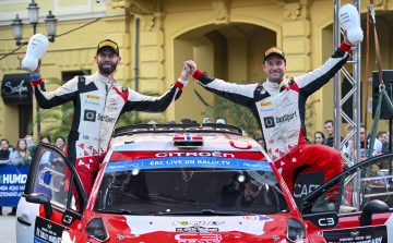 Rali Eb - Csomósék balesete után Östberg nyerte a Rally Hungaryt.