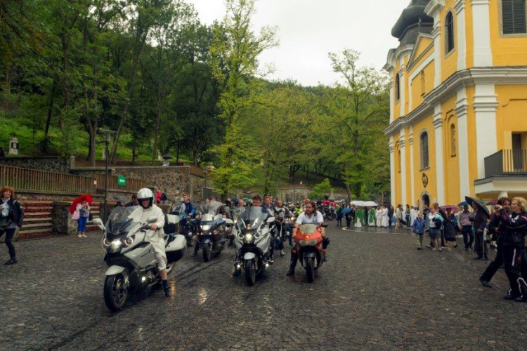 Motoros zarándoklat indul Szentkútra