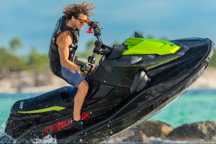 Jet-ski Eb-futamot és junior vb-t rendez Magyarország.