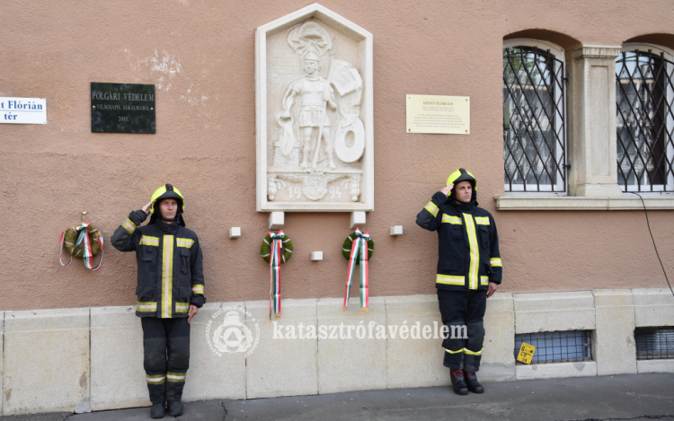 Megemlékezés Szent Flórián napján.