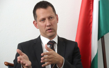 BM-államtitkár: hétfő este 8 órától életbe lép a hideg idő miatti \