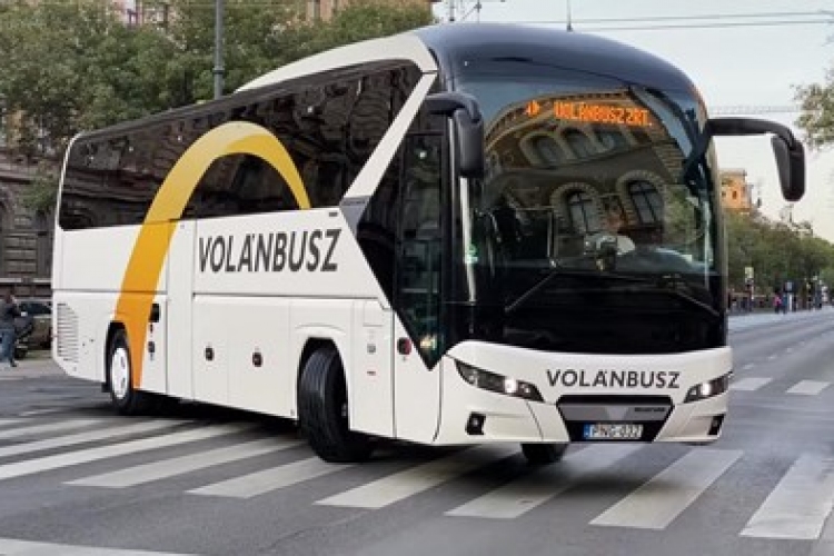 Tanszünetes menetrend szerint közlekednek a Volánbusz helyközi járatai