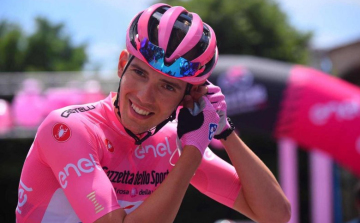 Giro,d Italia - Valter Attila elindul a versenyen.