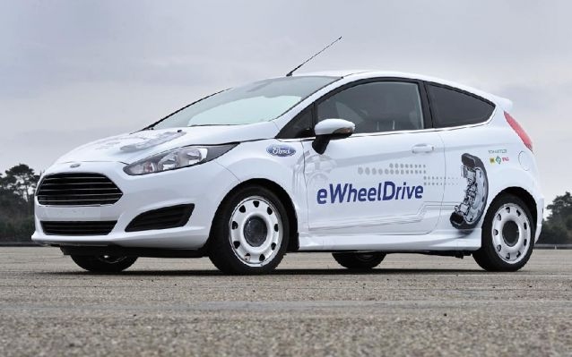 700 newtonméter és agymotorok az elektromos Ford Fiestában