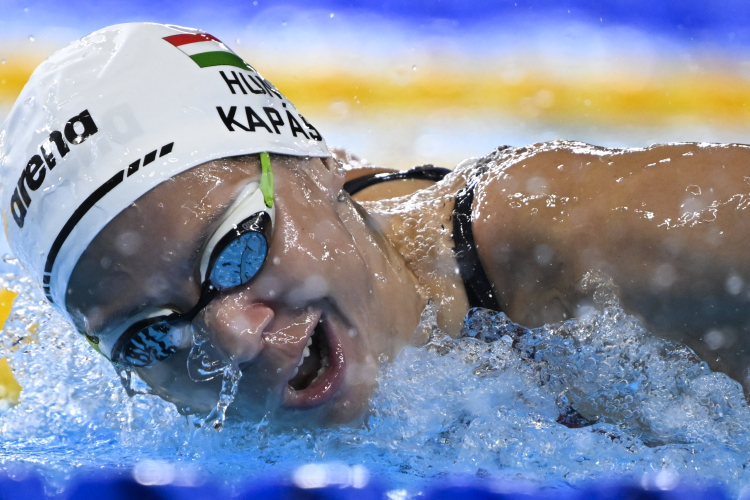 Vizes vb - Kapás Boglárka ötödik 400 méter vegyesen.