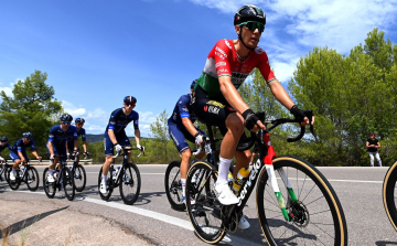 Vuelta a Espana - Groves duplázott, Valter a mezőnnyel ért célba!