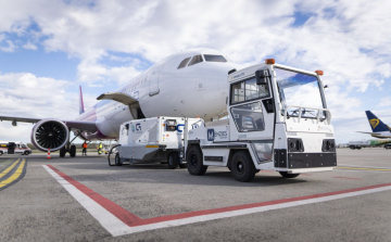 Teljesen elektromos földi kiszolgálást vezet be a Wizz Air és a Menzies Aviation Budapesten.