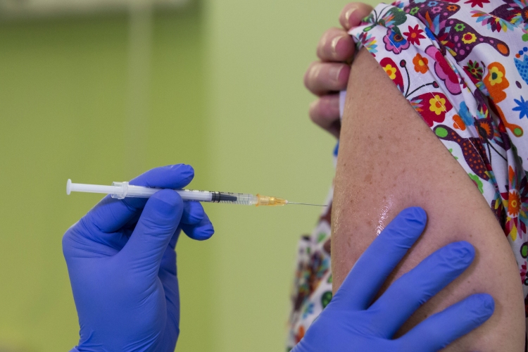 Jelentős előrelépés van a két új vakcina engedélyezésében