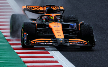 Az eső közbeszólt Szuzukában: Piastri volt a leggyorsabb a második edzésen.