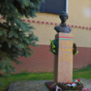 Emléktáblát avattak Petőfi Sándor tiszteletére Somoskő váránál.