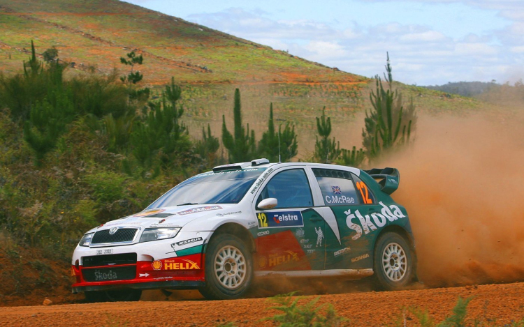 30 éve győzött a Favorit Monte Carlóban, 25 éve indult a Skoda WRC program.