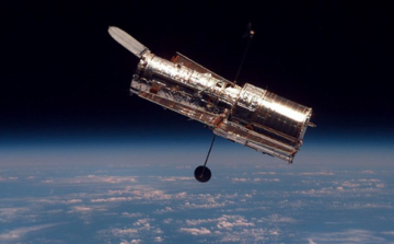 Hubble - messzebbre lát el, mint a földi társai