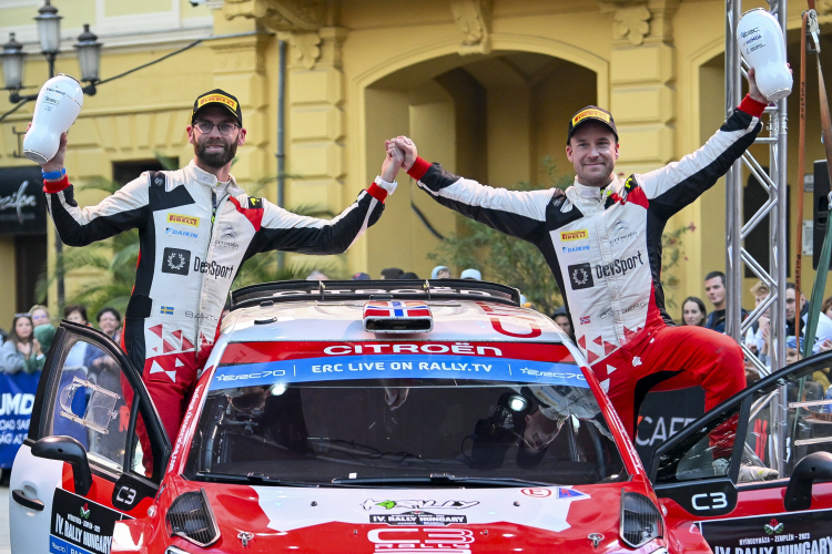 Rali Eb - Csomósék balesete után Östberg nyerte a Rally Hungaryt.