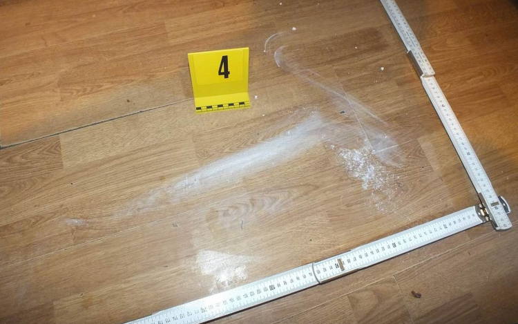 Dílerek rács mögött!!!