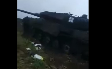 Felvételek tanúsága szerint az oroszok zsákmányoltak egy Leopárd harckocsit