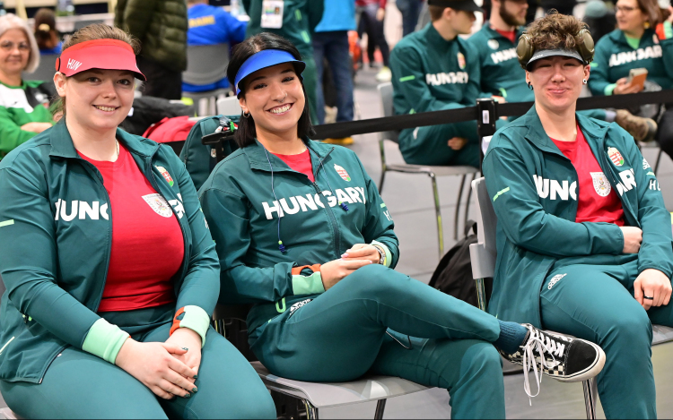Légfegyveres Eb - Aranyérmet nyert a magyar női pisztolyos csapat!