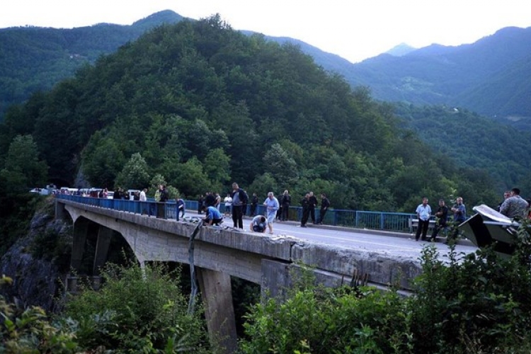 A gyorshajtás okozhatta a román busz montenegrói balesetét