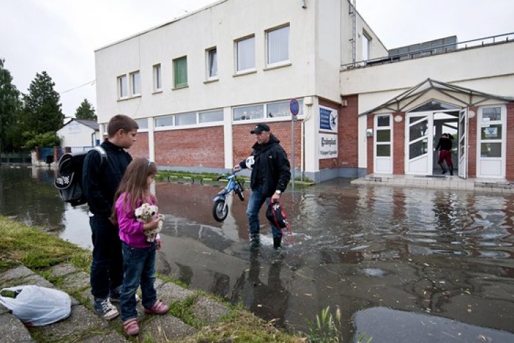 Árvízi helyzetkép - Emelkedik a víz szintje Győrben